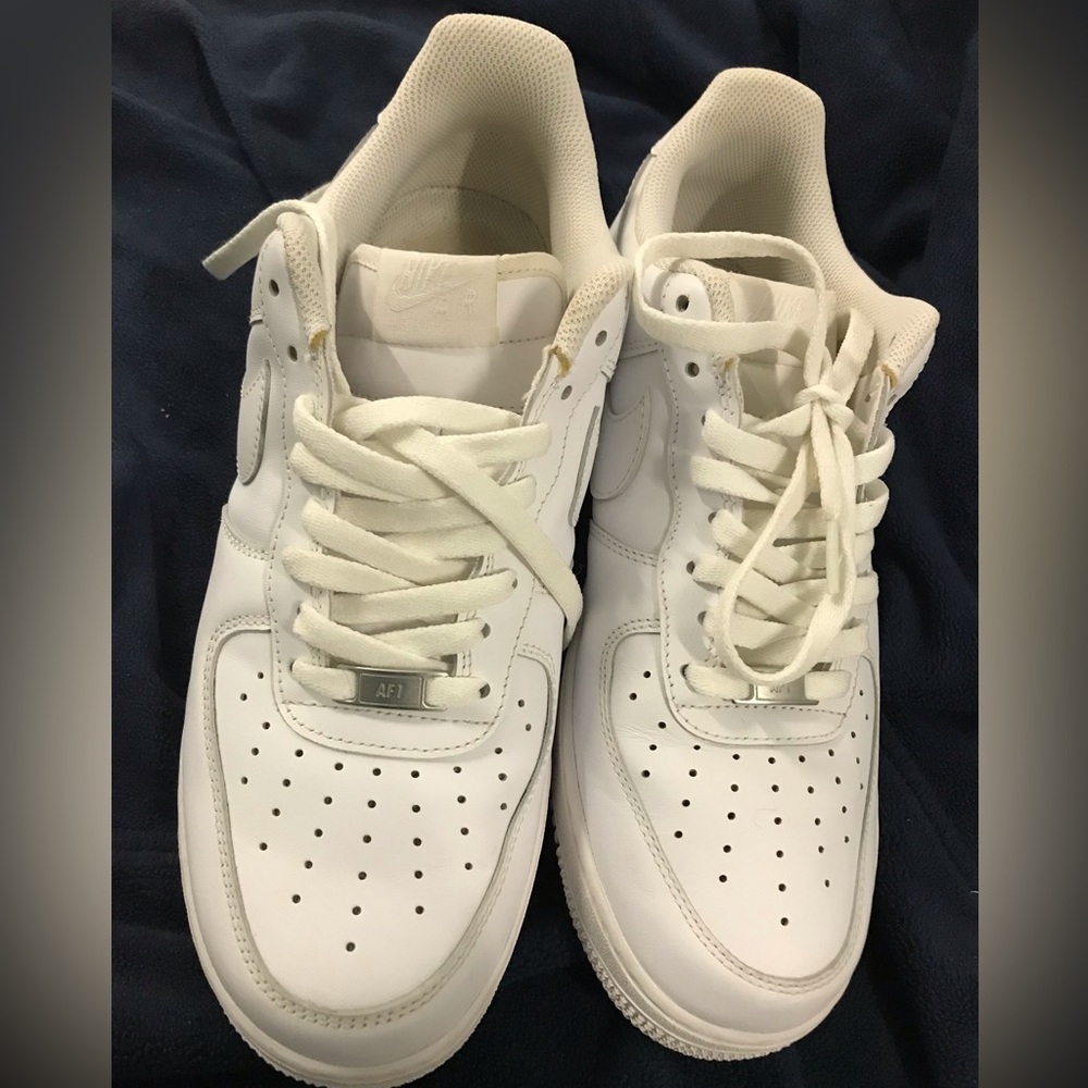 SZ 10 Nike Air Force Ones - Picture 2 of 7